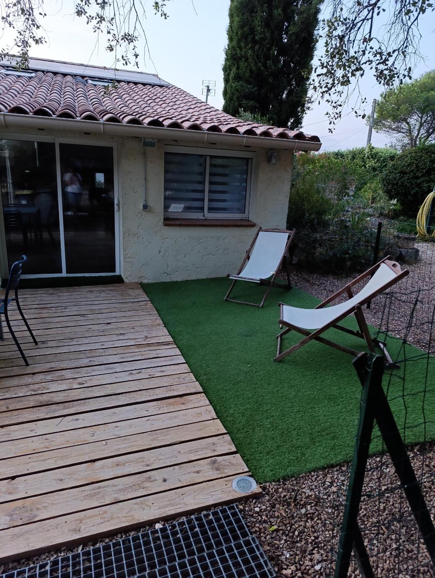 Maison De Campagne Lançon-Provence Exteriér fotografie